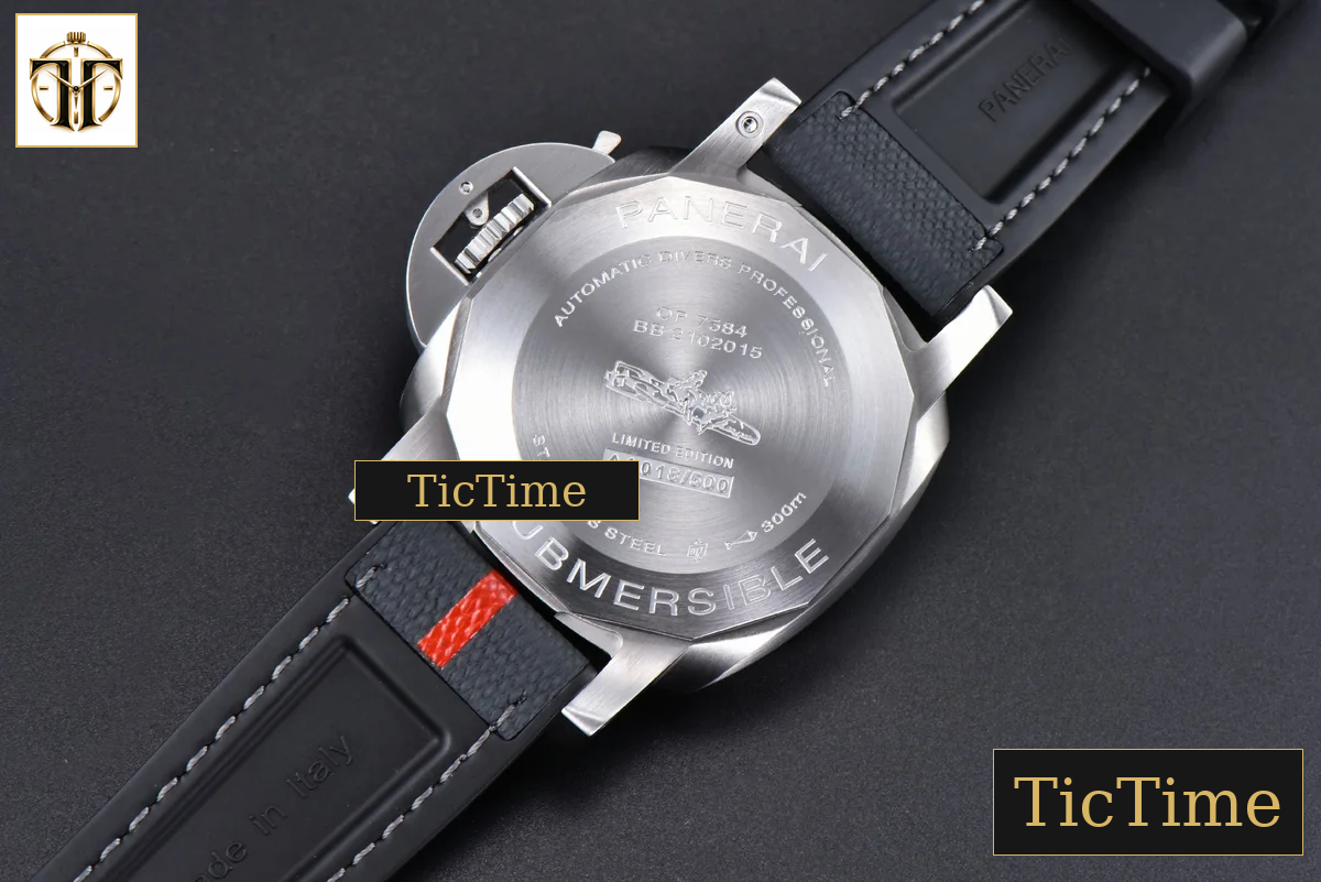 Submersible Luna Rossa PAM1565 42mm VSF Blue Dial Gummy Strap P900 — foto 17