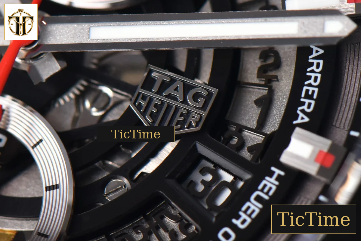Calibre Heuer 01 Chrono 45mm XF Skeleton Dial Red Hand Red Rubber Strap A1887 — foto 9