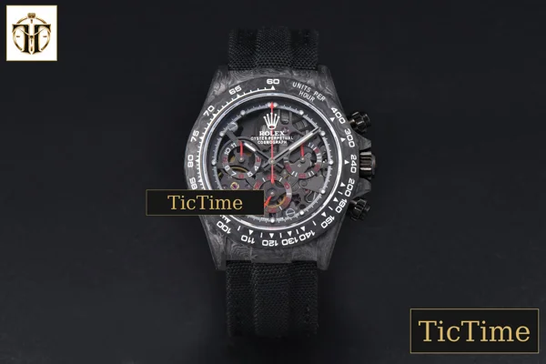 Foto frontal — Daytona Montoya Carbon Fiber 40mm DIWF Skeleton Dial Red Hand Black Nylon Strap 4130