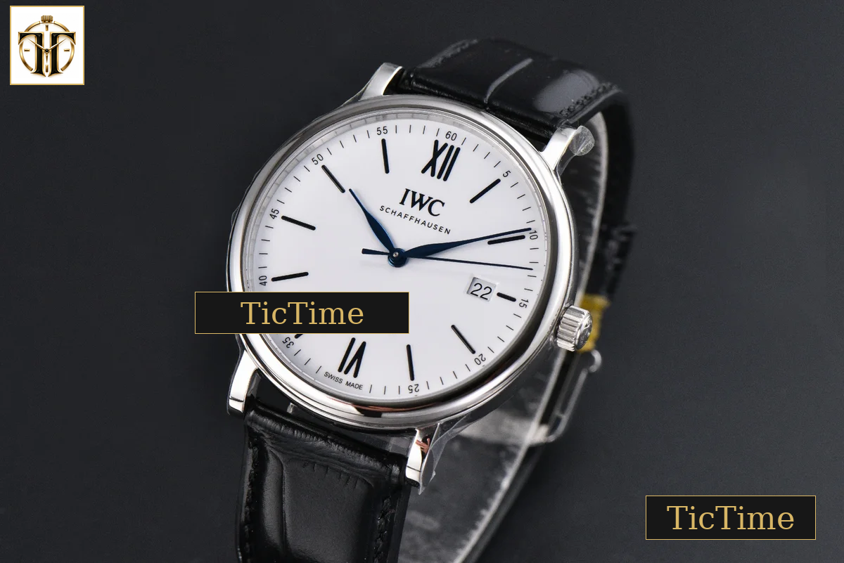 Portofino ‘150 Years’ 40mm V7F White Dial Blue Hands Black Leather Strap A2892 — foto 3