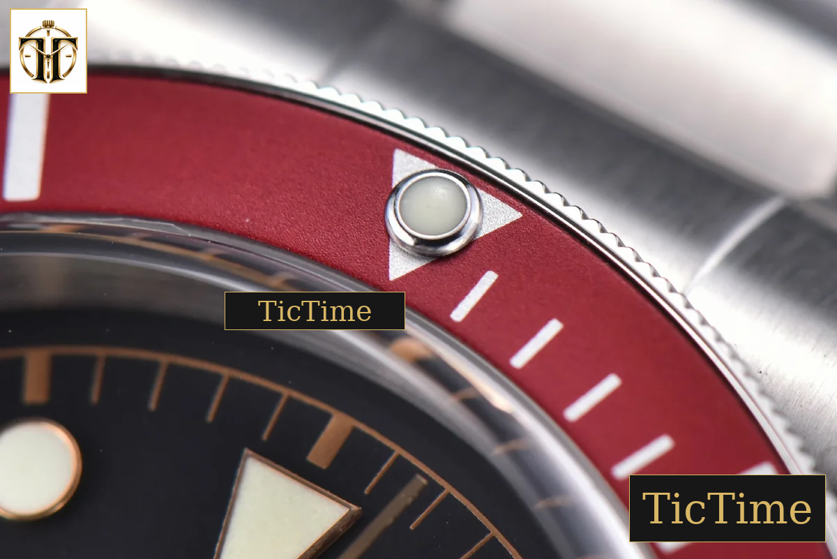 Heritage Black Bay Shield 2016 41mm ZF Red SS Bracelet A2824 — foto 9