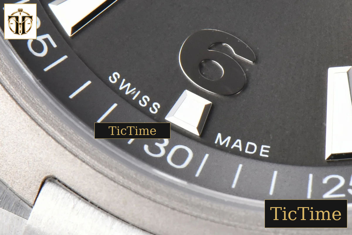 Overseas 47040 42mm PPF Gray Dial Black Rubber Strap A1226 — foto 9