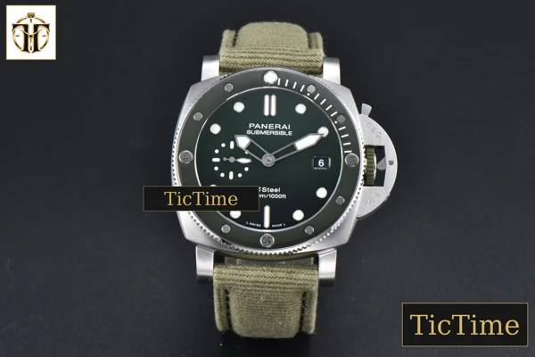 Foto frontal — Sub Quaranta PAM1287 44mm VSF Green Dial Green Nylon Strap P900
