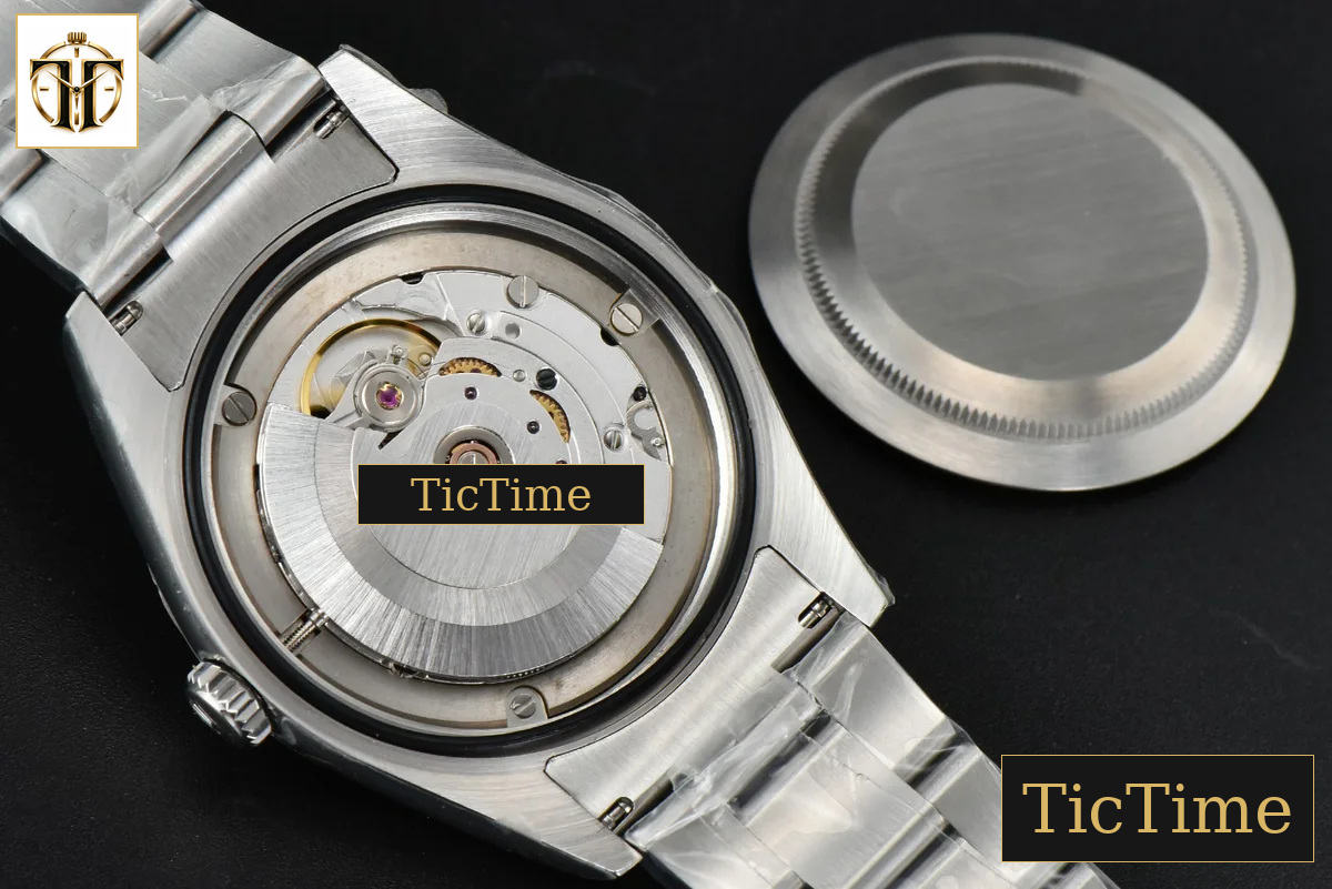 Oyster Perpetual 114300 39mm BPF Black Dial SS Bracelet A2824 — foto 24