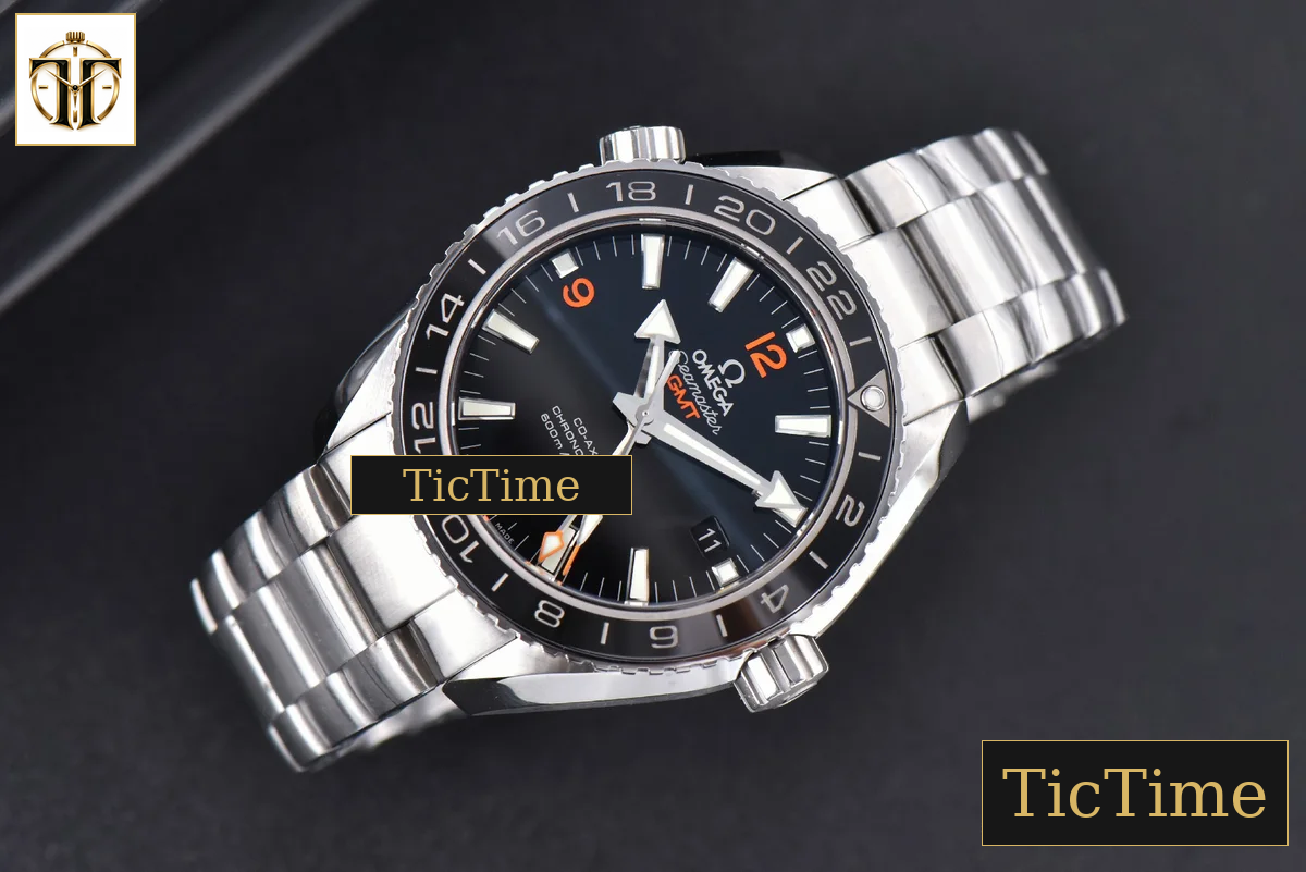 Planet Ocean 600m GMT 43.5mm VSF Black Dial Orange Marker SS Bracelet A8906 — foto 4