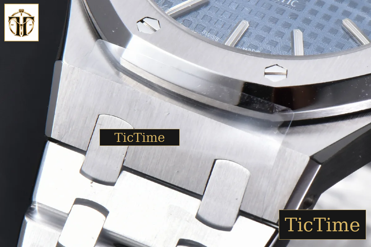 Royal Oak 15450 37mm APSF Blue Textured Dial SS Bracelet A3120 — foto 10