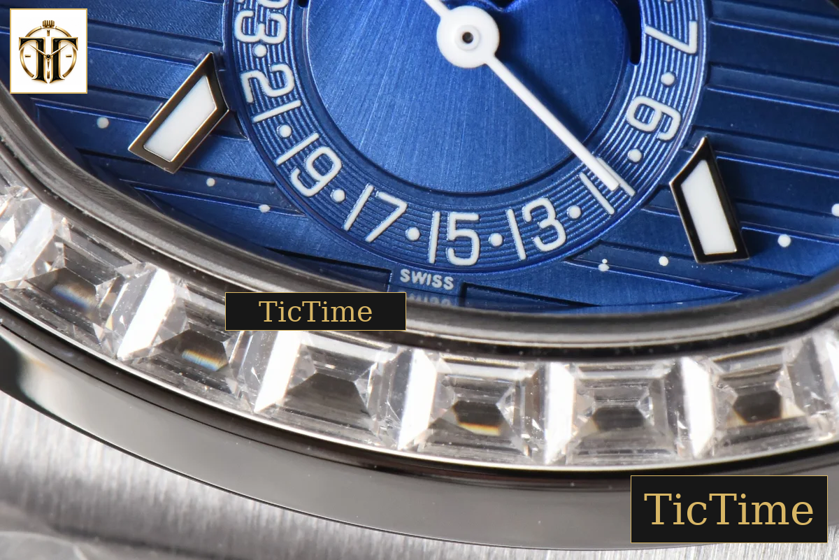 Nautilus 5740 40mm TWF Diamond Blue Dial SS Bracelet A240 — foto 10