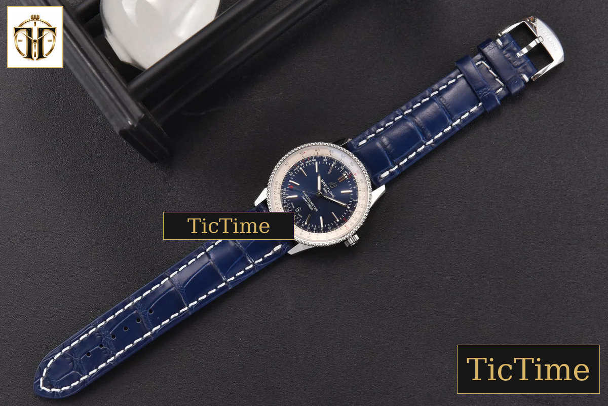 Navitimer 41mm V7F Blue Dial Blue Leather Strap A2824 — foto 28