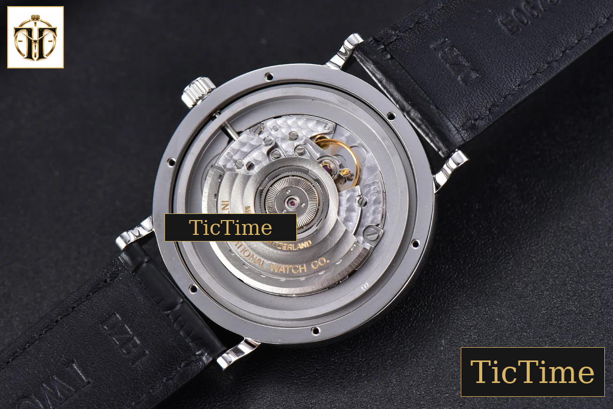 Portofino ‘150 Years’ 40mm V7F White Dial YG Markers Black Leather Strap / A2892 — foto 16