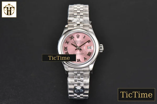Foto frontal — DateJust Ladies Smooth Bezel 28mm WF Pink Dial Roma Marker Jubilee Bracelet A2236