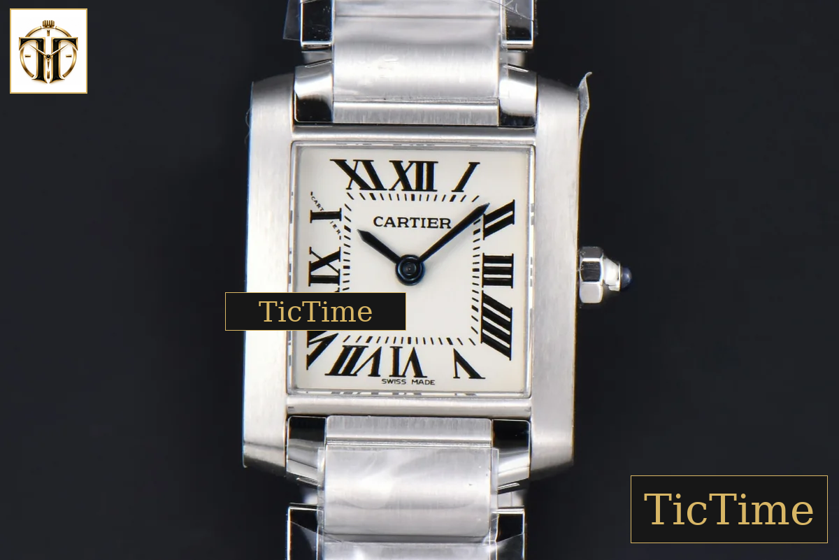 Tank Francaise Small Slim 25.7mmx21.2mm 8848F SS Bracelet Quartz — foto 2