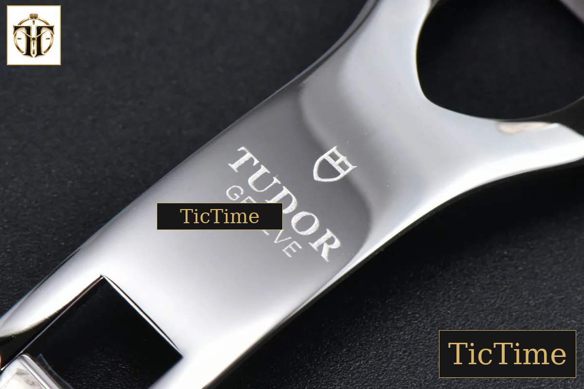 Heritage Black Bay Anthracite 39mm KRF Black Dial SS Bracelet A2824 — foto 28