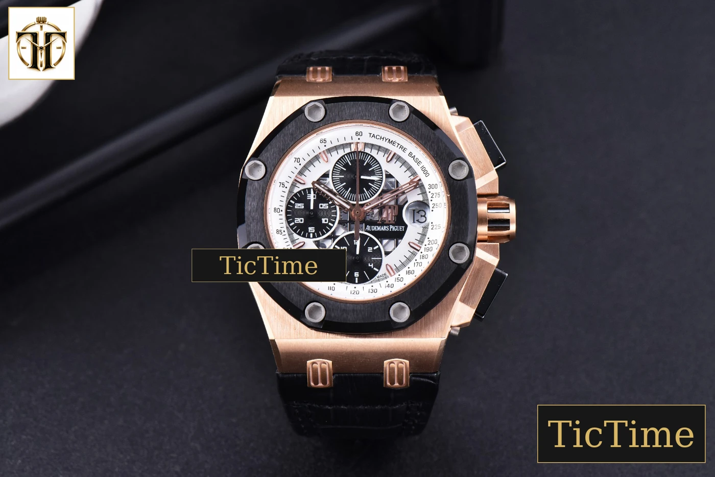 Vista frontal — Royal Oak Offshore Ruben Barrichello II 44mm JF RG White Skeleton Dial Black Leather Strap V2 A3126