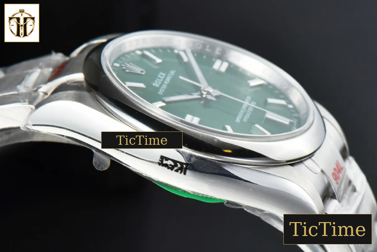 Oyster Perpetual 126000 36mm EWF Green Dial SS Bracelet A3230 — foto 13