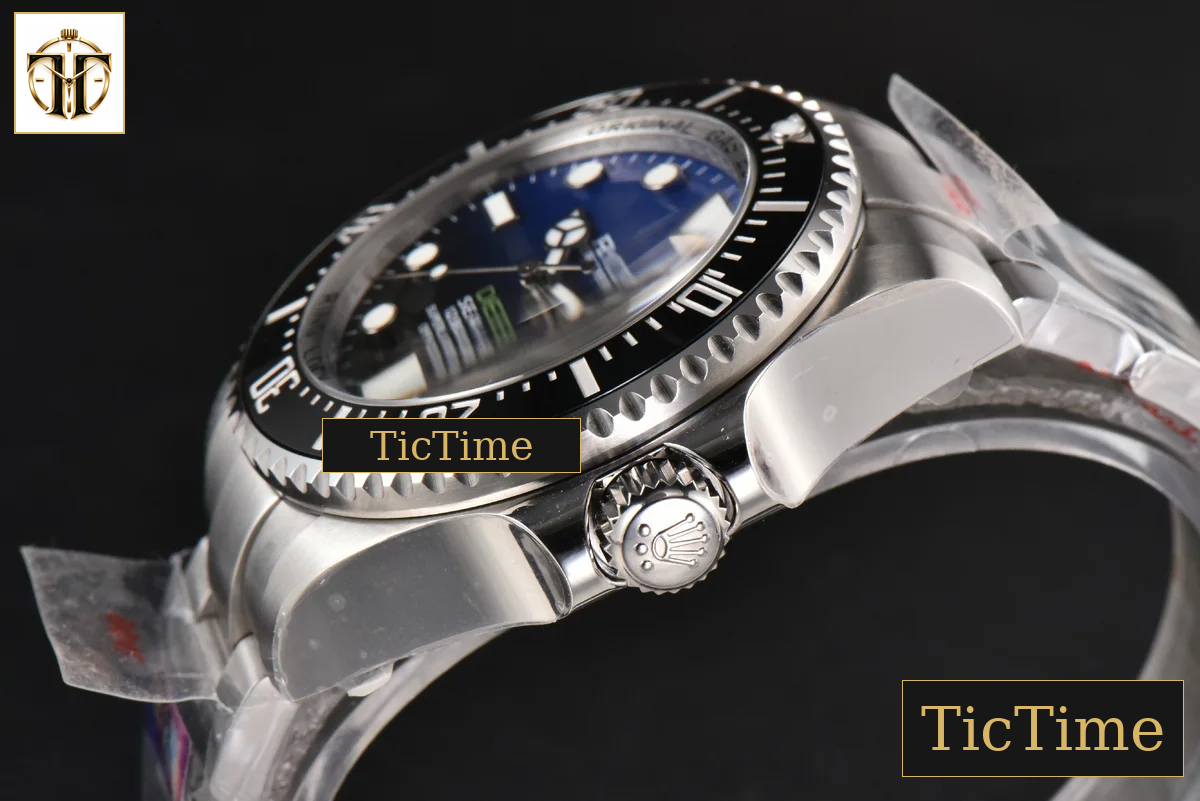 Sea-Dweller ‘D 126660 44mm CSF Blue’ Dial SS Bracelet VR3235 — foto 14