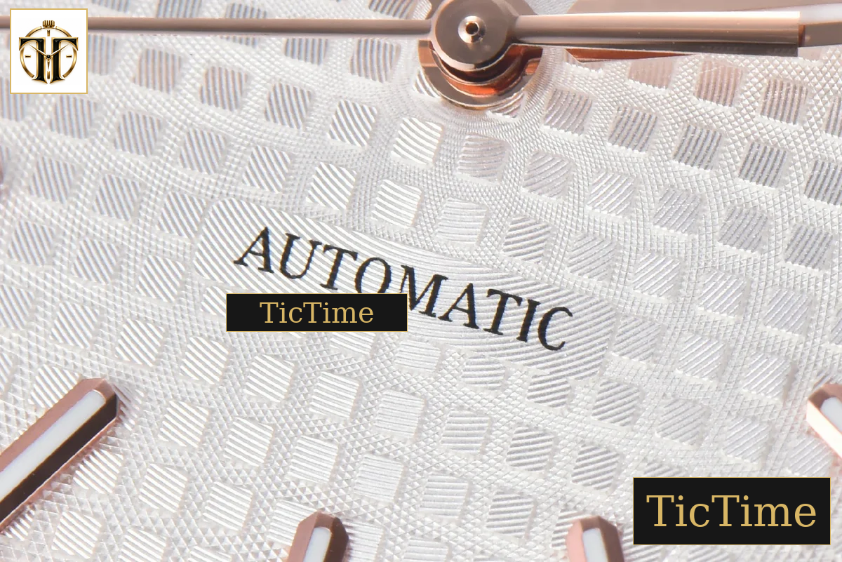 Royal Oak 15400 41mm IPF RG White Textured Dial RG Bracelet SA3120 — foto 8