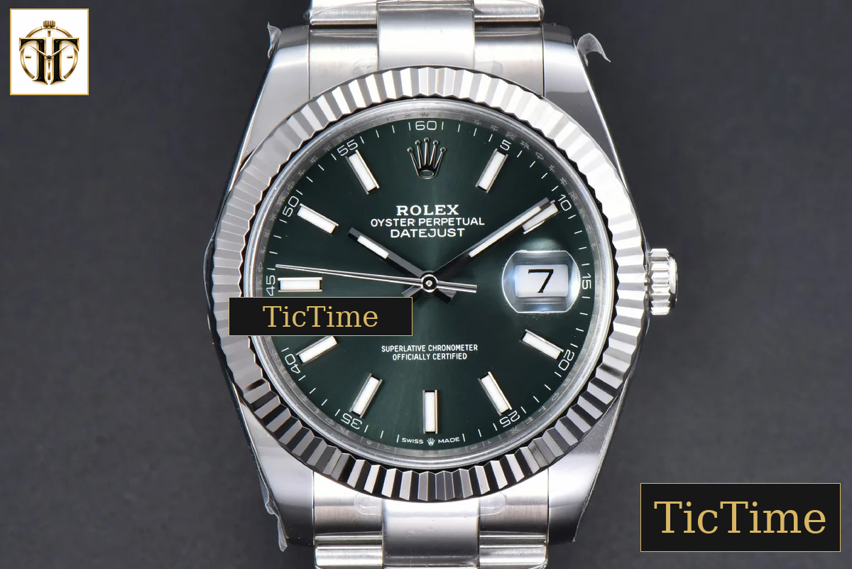 DateJust 904L Mint 126334 41mm Clean Factory Green Dial Oyster Bracelet VR3235 — foto 2