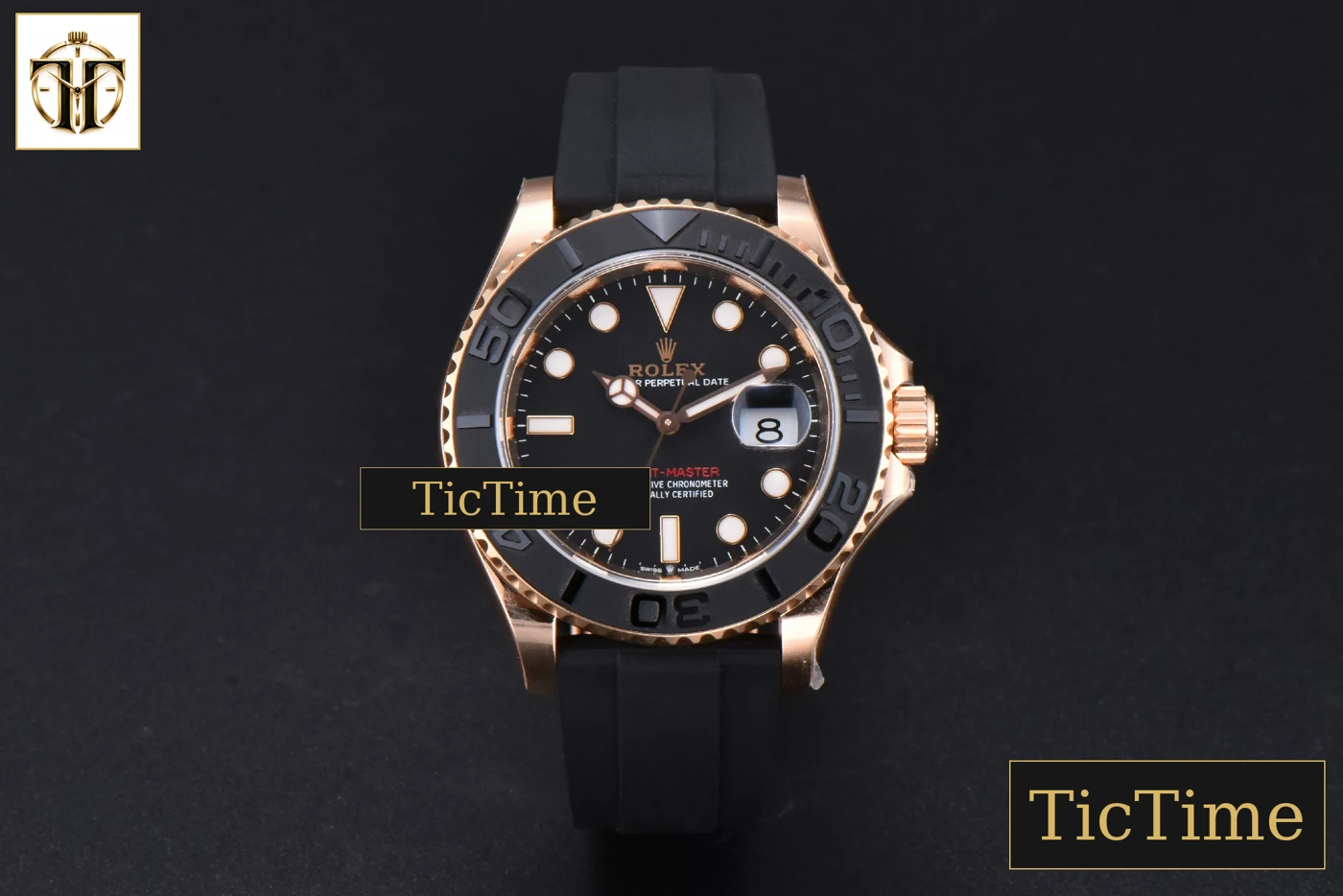 Vista frontal — Yacht-Master 126622 40mm ARF RG Black Ceramic Bezel Oysterflex Strap VR3235