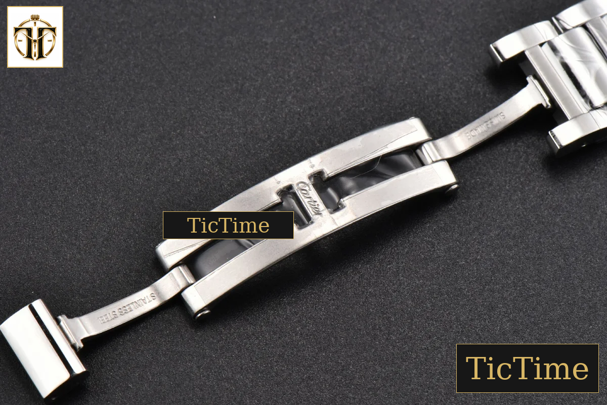 Tank Must Small 29.5mmx22mm K11F White Dial SS Bracelet Ronda Quartz — foto 27