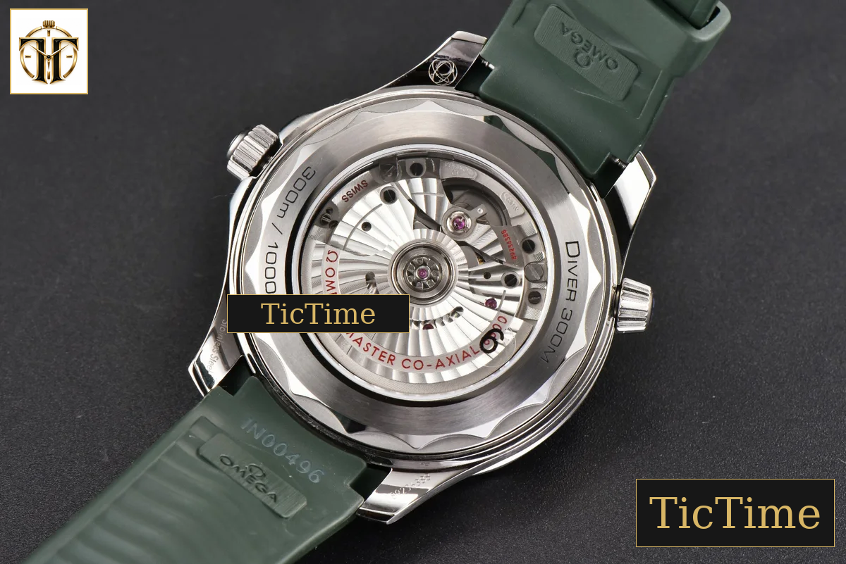 Seamaster Diver 300M 42mm VSF Green Ceramic Green Dial Green Rubber Strap VS8800 — foto 15