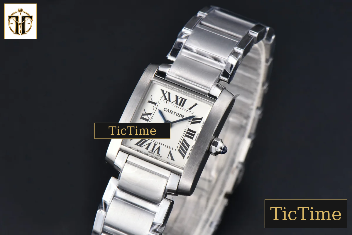 Tank Francaise Small Slim 25.7mmx21.2mm 8848F SS Bracelet Quartz — foto 5