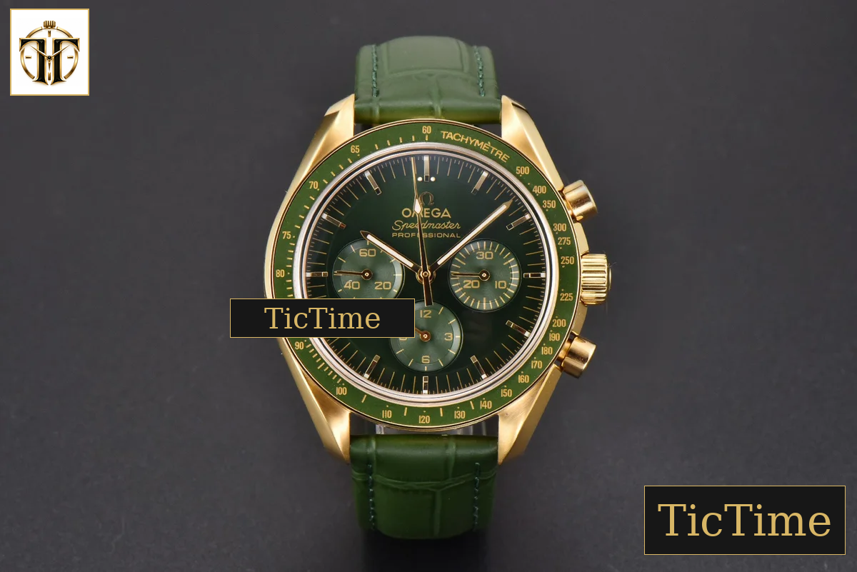 Speedmaster Moonwatch 42.5mm V6SF YG/Green Dial Green Rubber Strap Manual Chrono — foto 3