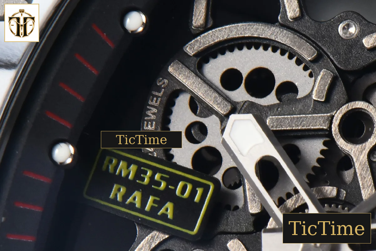 RM035-02 42mm T+F White Forged Carbon Black Skeleton Dial Red Crown Red Rubber Strap RMUL2 — foto 7
