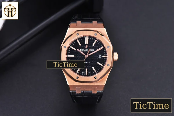 Foto frontal — Royal Oak 15400 JF RG Black Dial Black Leather Strap V5 MY9015