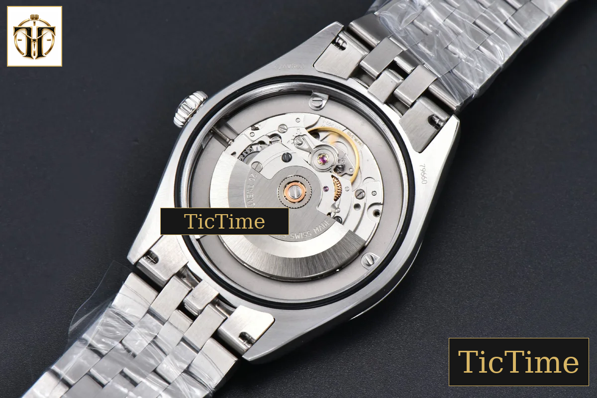 Heritage Black Bay Anthracite 39mm KRF Black Dial SS Bracelet A2824 — foto 18