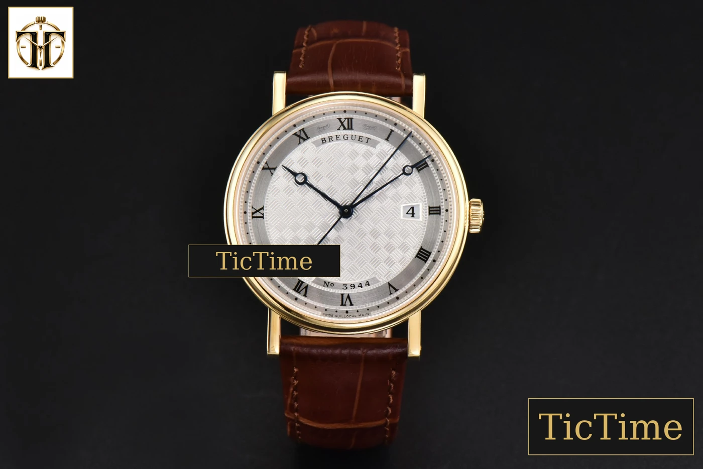 Vista frontal — Classique 5177 38mm LTF YG White Textured Dial Roma Marker Brown Leather Strap MY9015