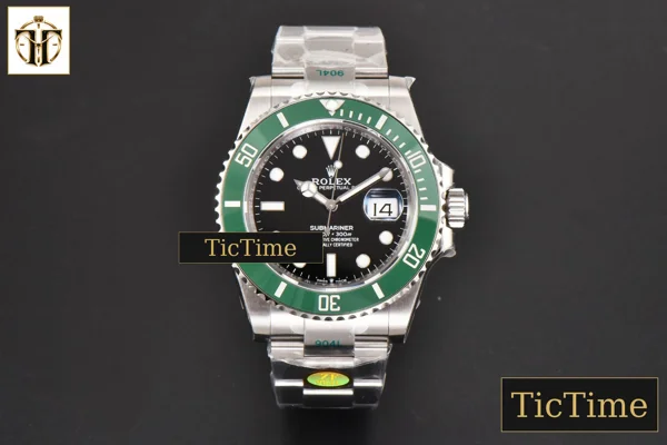 Foto frontal — Submariner LV Kermit 904L 126610 41mm ZF Green Ceramic Black Dial SS Bracelet VR3235