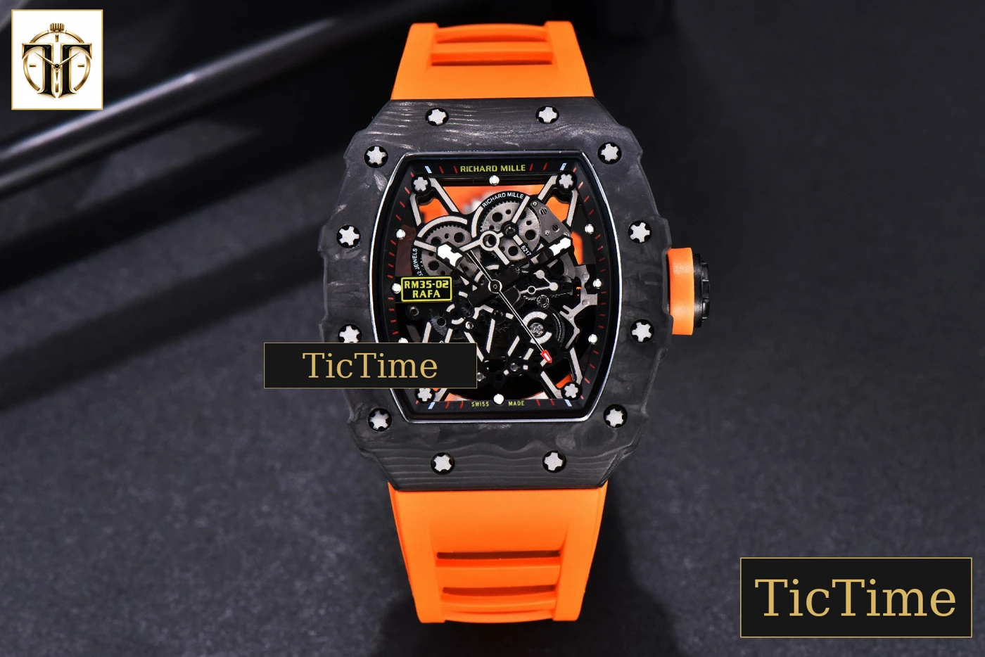 Vista frontal — RM035-02 KVF Skeleton Dial Orange Orange Rubber Strap V3 Miyota8215
