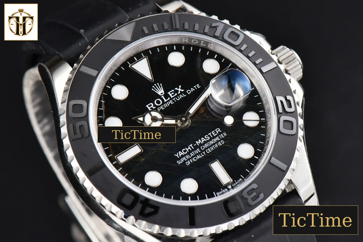 Yacht-Master Opals Surface 42mm CSF Black Dail Oysterflex Strap VR3235 — foto 12