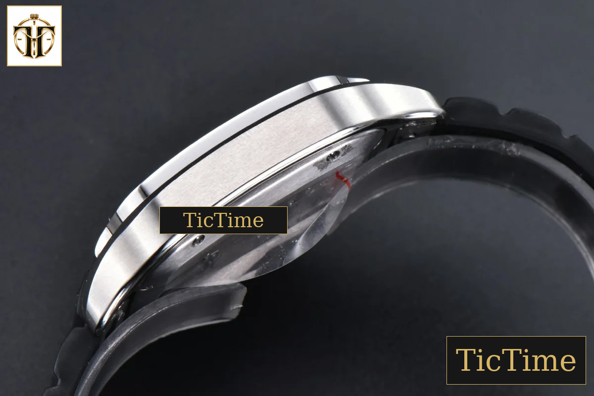 Santos de Cartier XL 40mm AF SS White Dial Diamond Bezel Black Rubber Strap Miyota 9015 — foto 13