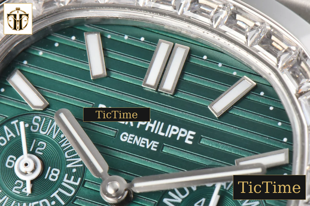 Nautilus 5740 40mm TWF Diamond Green Dial SS Bracelet A240 — foto 5