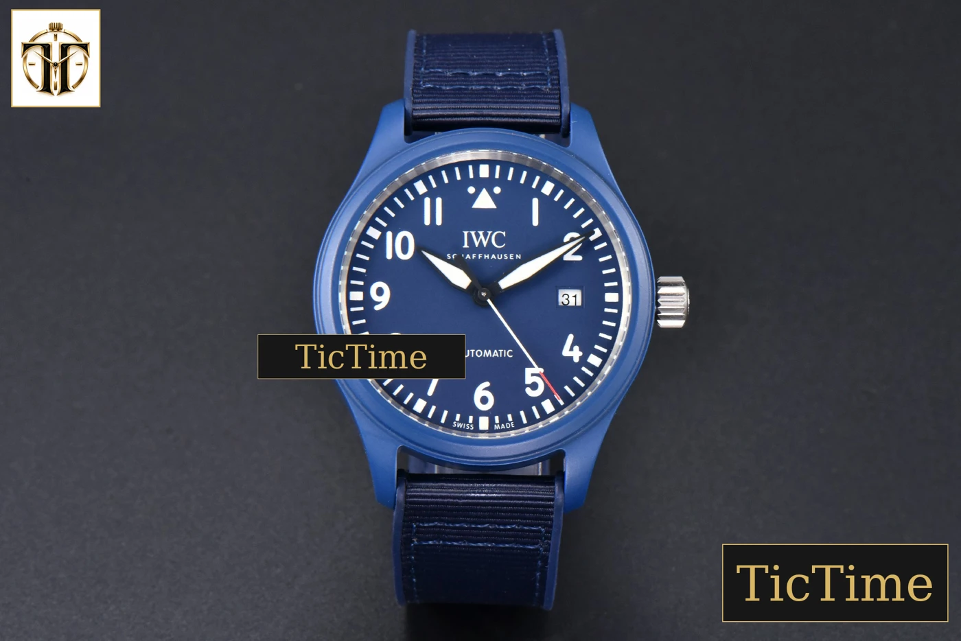 Vista frontal — Pilot Laureus IW328101 41mm ZF Blue Ceramic Blue Nylon Strap A32111