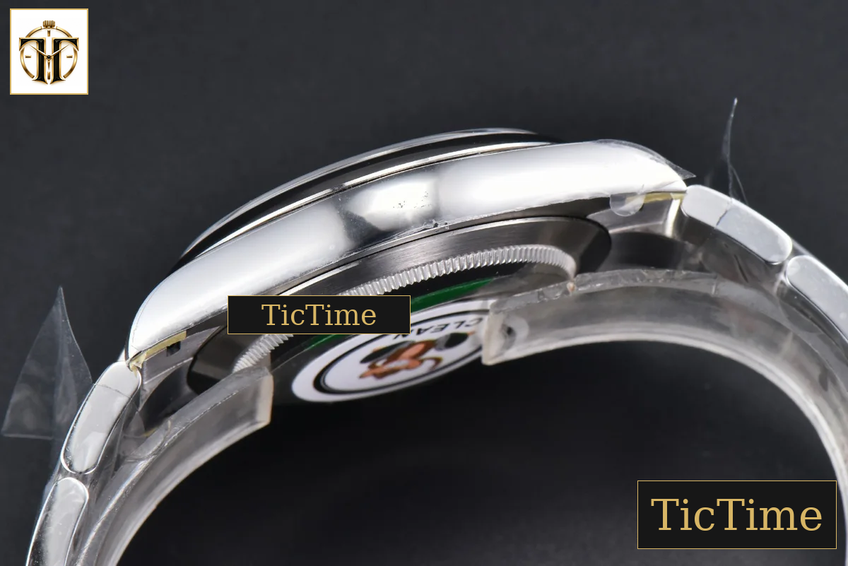 Oyster Perpetual 904L 124300 41mm Clean Factory Yellow Dial SS Bracelet VR3230 — foto 17