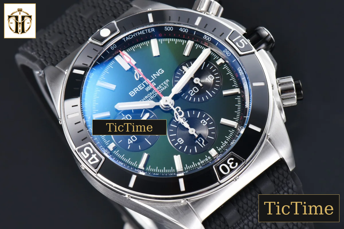 Chronomat B01 44mm BLSF Black Bezel Green Dial Rubber Strap 7750 — foto 12