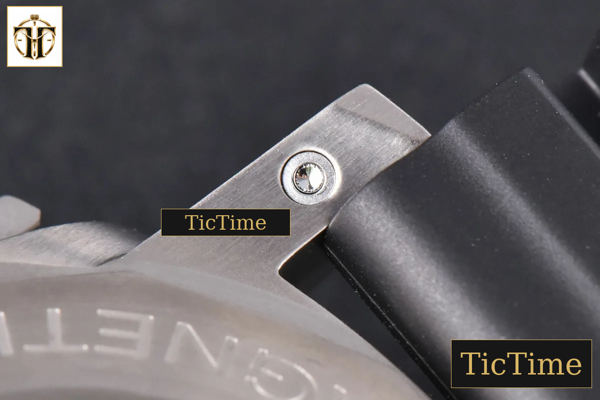 Submersible AMagnetic PAM389 47mm VSF Black Dial Rubber Strap P9000 — foto 26