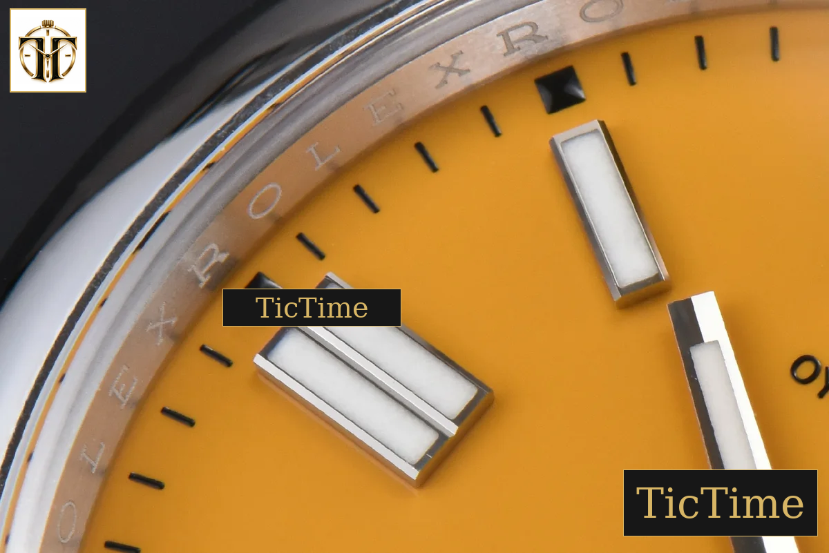 Oyster Perpetual 904L 124300 41mm Clean Factory Yellow Dial SS Bracelet VR3230 — foto 7