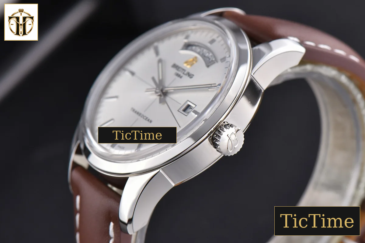 Transocean Day & Date 43mm V7F Silver Dial Brown Leather Strap CA145 — foto 10