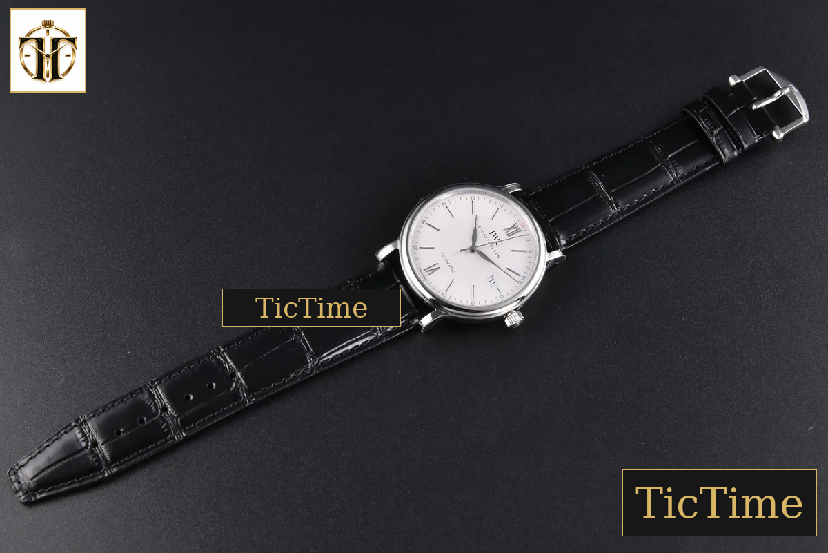 Portofino 40mm V7F White Dial Red Index Black Leather Strap A2892 — foto 31