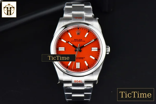Foto frontal — Oyster Perpetual 124300 41mm EWF Red Dial SS Bracelet A3230