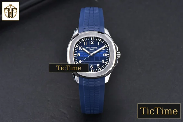 Foto frontal — Aquanaut 5168 42mm ZF Blue Dial Blue Rubber Strap A324