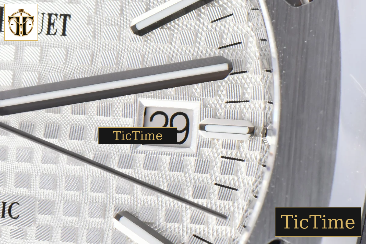 Royal Oak 15400 41mm IPF White Textured Dial SS Bracelet SA3120 — foto 10
