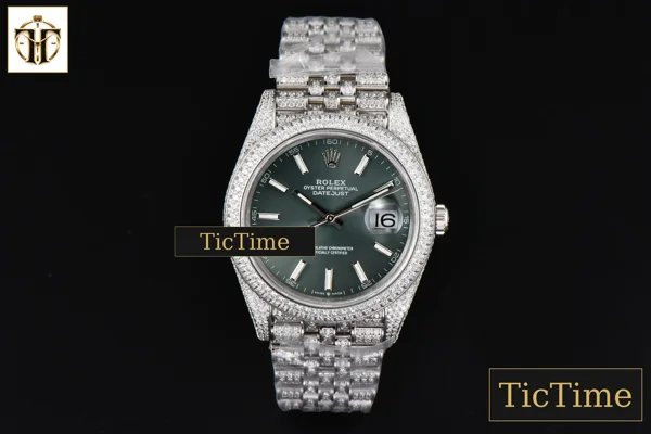 Foto frontal — Datejust Full 41mm GMF Diamond Green Dial Jubilee Bracelet A2824