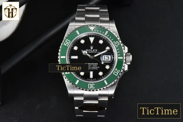 Foto frontal — Submariner LV 126610 41mm Clean Factory Green Ceramic Black Dial SS Bracelet VR3235