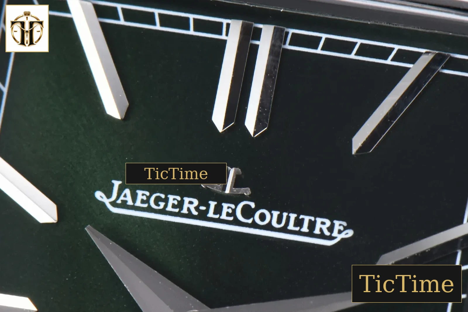 Master Reverso Tribute Small Seconds 30x47mm MGF Green Dial Green Leather Strap A854A — foto 5
