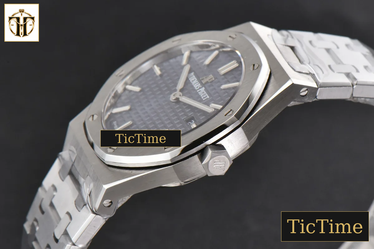 Royal Oak Ladies 33mm 8F Blue Dial SS Bracelet Swiss Quartz — foto 12