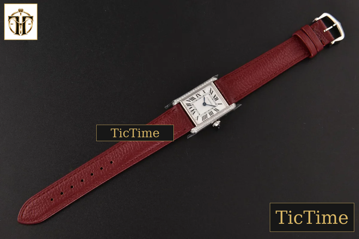 Tank Must Small 29.5×22mm K11F Diamond White Dial Red Litchi Grained Strap Quartz — foto 25